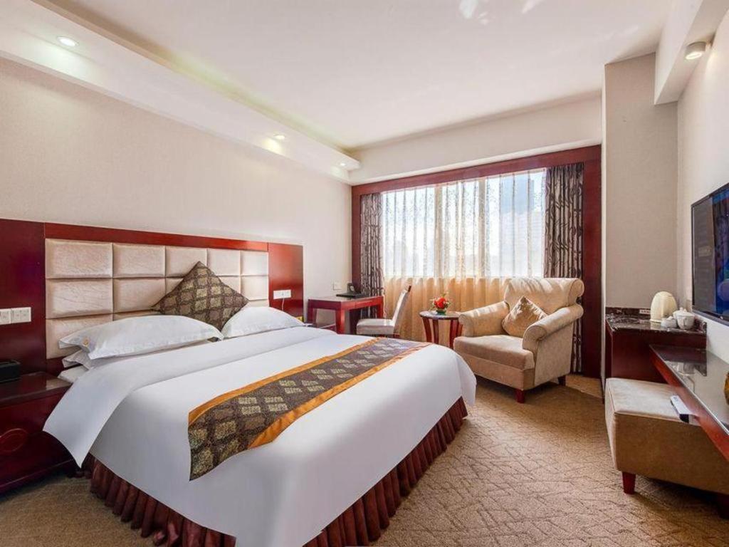 โอเวอร์ซีส์ ไชเนส โฮเต็ล Hotel จูไห่ ภายนอก รูปภาพ