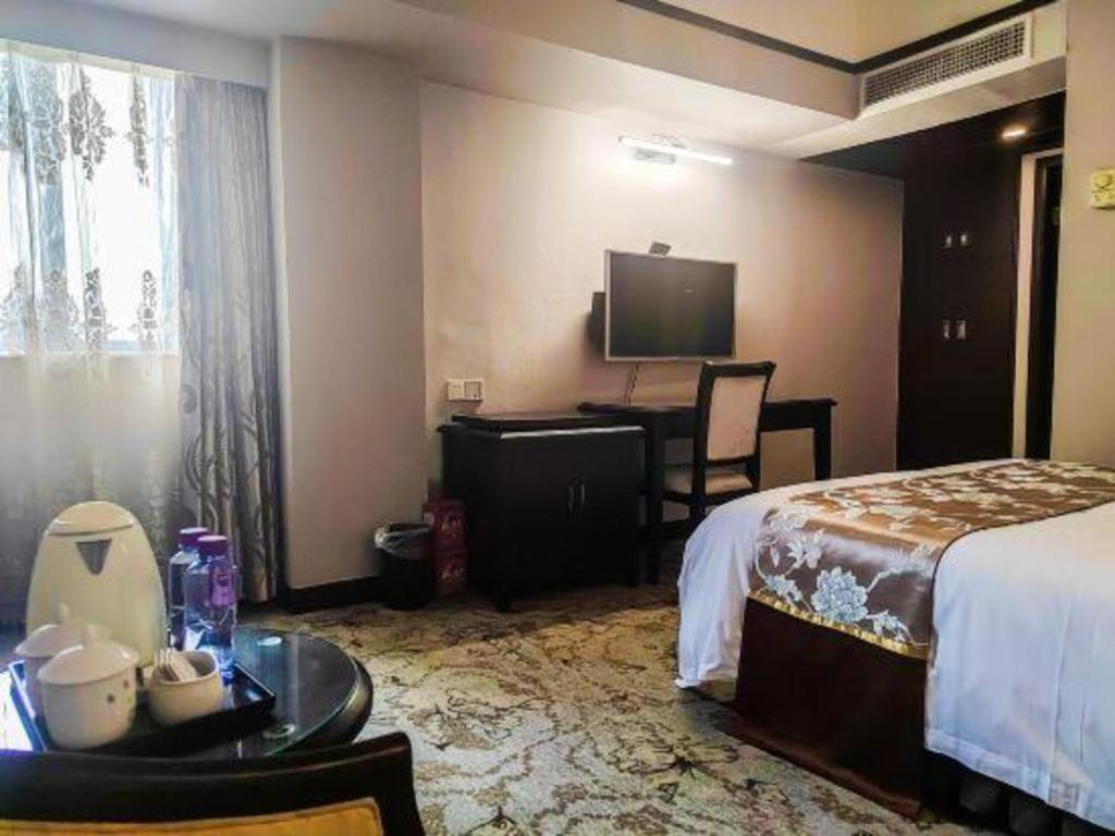 โอเวอร์ซีส์ ไชเนส โฮเต็ล Hotel จูไห่ ภายนอก รูปภาพ