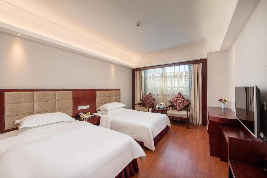 โอเวอร์ซีส์ ไชเนส โฮเต็ล Hotel จูไห่ ภายนอก รูปภาพ