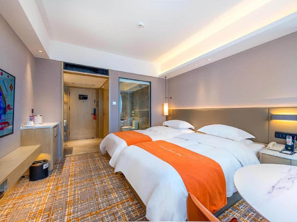 โอเวอร์ซีส์ ไชเนส โฮเต็ล Hotel จูไห่ ภายนอก รูปภาพ