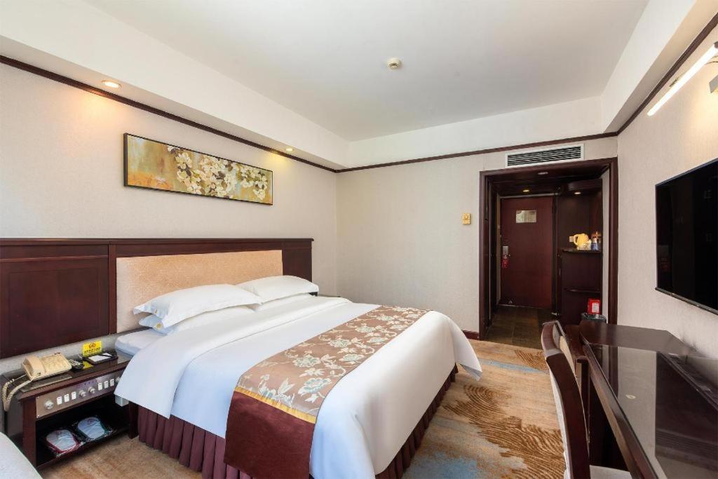 โอเวอร์ซีส์ ไชเนส โฮเต็ล Hotel จูไห่ ภายนอก รูปภาพ